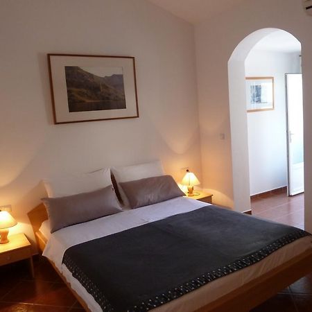 Kustići Ferienhaus Rajka מראה חיצוני תמונה
