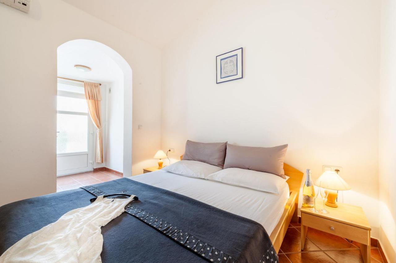 Kustići Ferienhaus Rajka מראה חיצוני תמונה