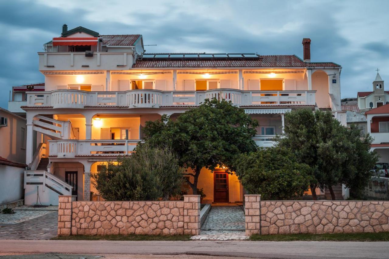 Kustići Ferienhaus Rajka מראה חיצוני תמונה