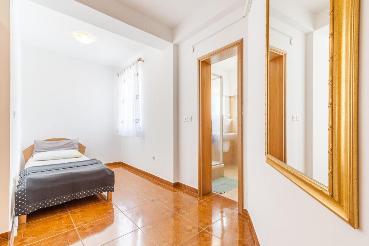 Kustići Ferienhaus Rajka מראה חיצוני תמונה